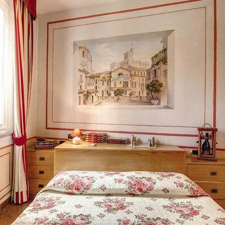Lovely Flat By The Trevi Fountain Apartment Rome Luaran gambar