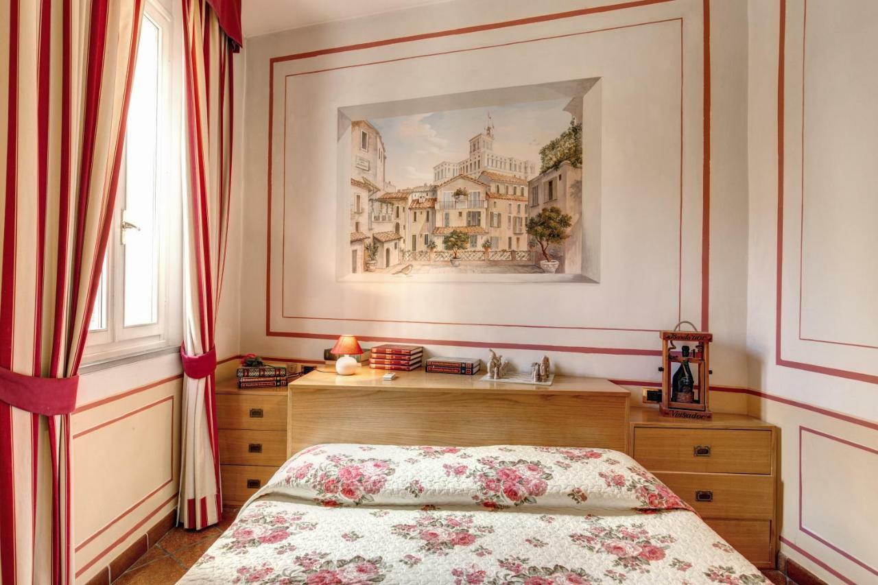 Lovely Flat By The Trevi Fountain Apartment Rome Luaran gambar