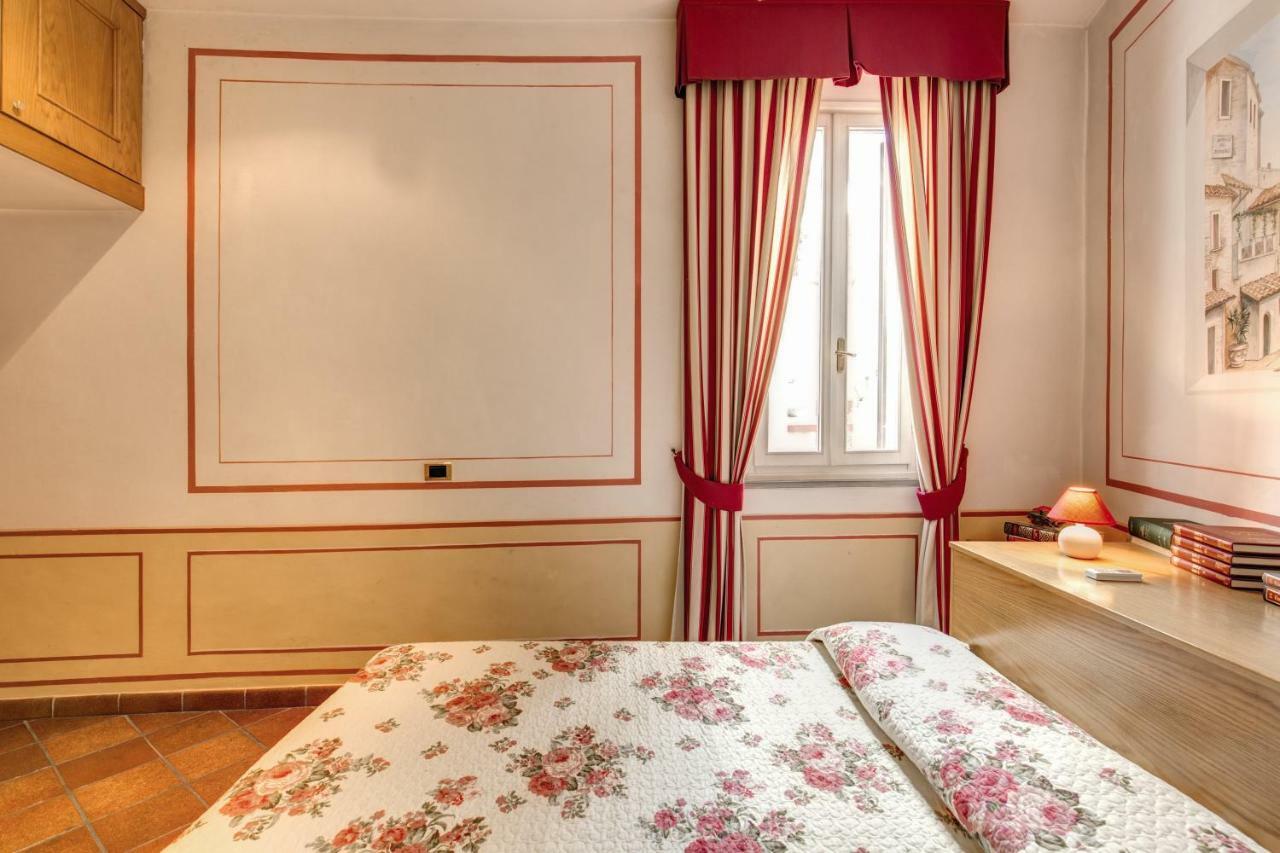 Lovely Flat By The Trevi Fountain Apartment Rome Luaran gambar